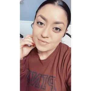 Meet your Posher, Brenda